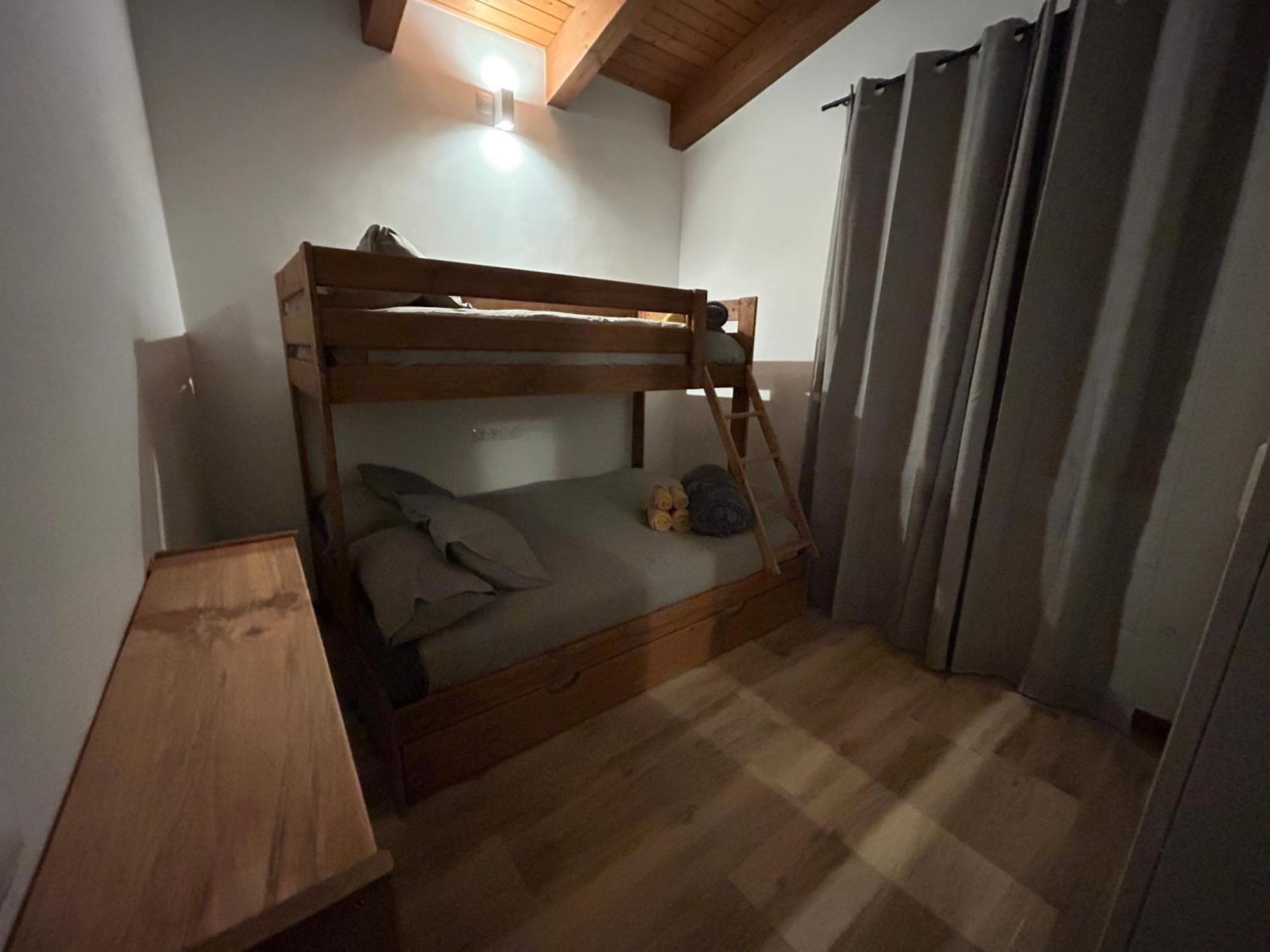 Casa De Les Escoles, Espinalbet - Alberga Castellar del Riu Zewnętrze zdjęcie